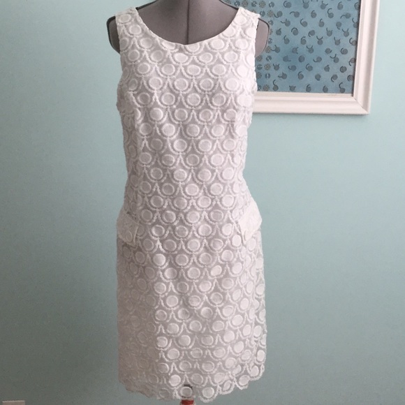 EPC- White Lace Dress SOLD - Picture 3 of 8